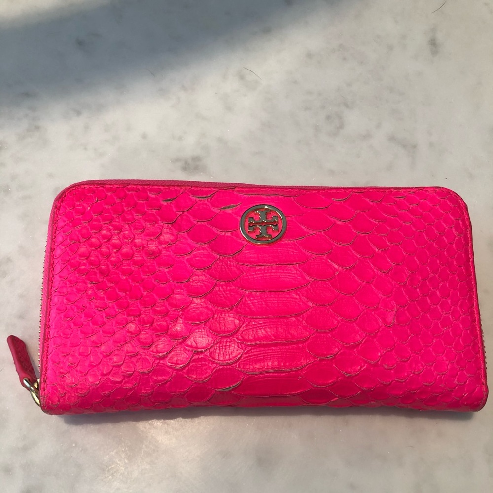 Tory Burch Neon snake pink wallet